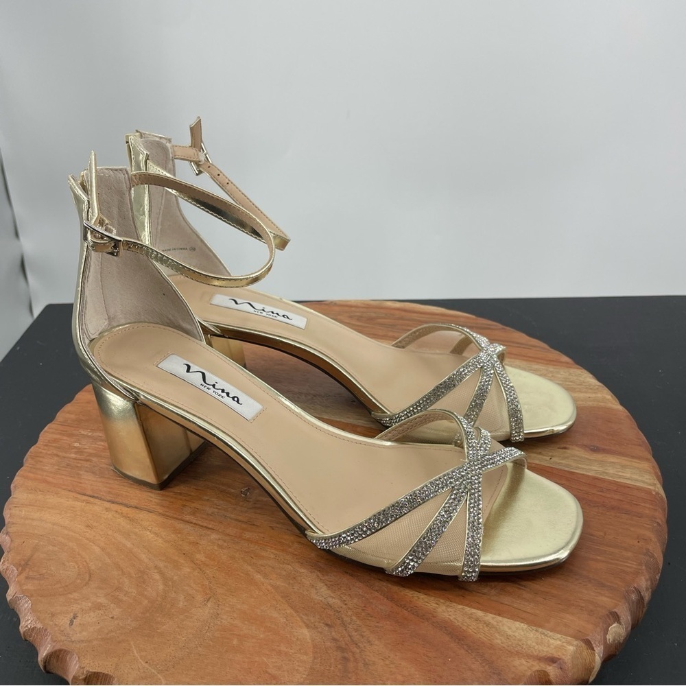 Nina New York gold & Rhinestone block heels Sz 9.5